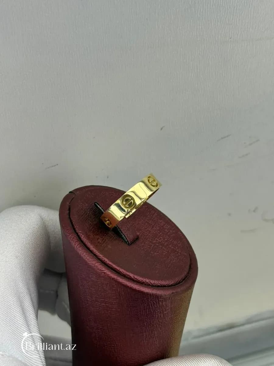 Cartier love