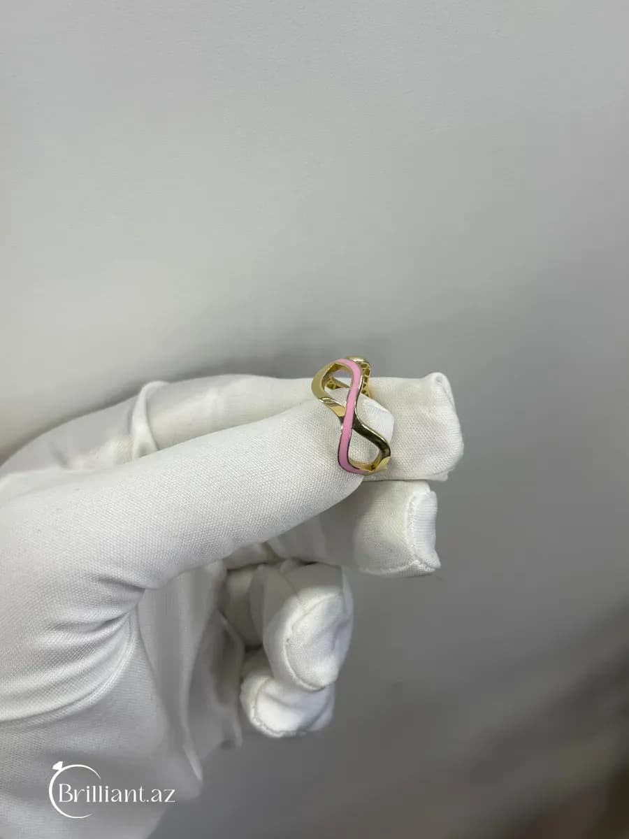 Enamel pink