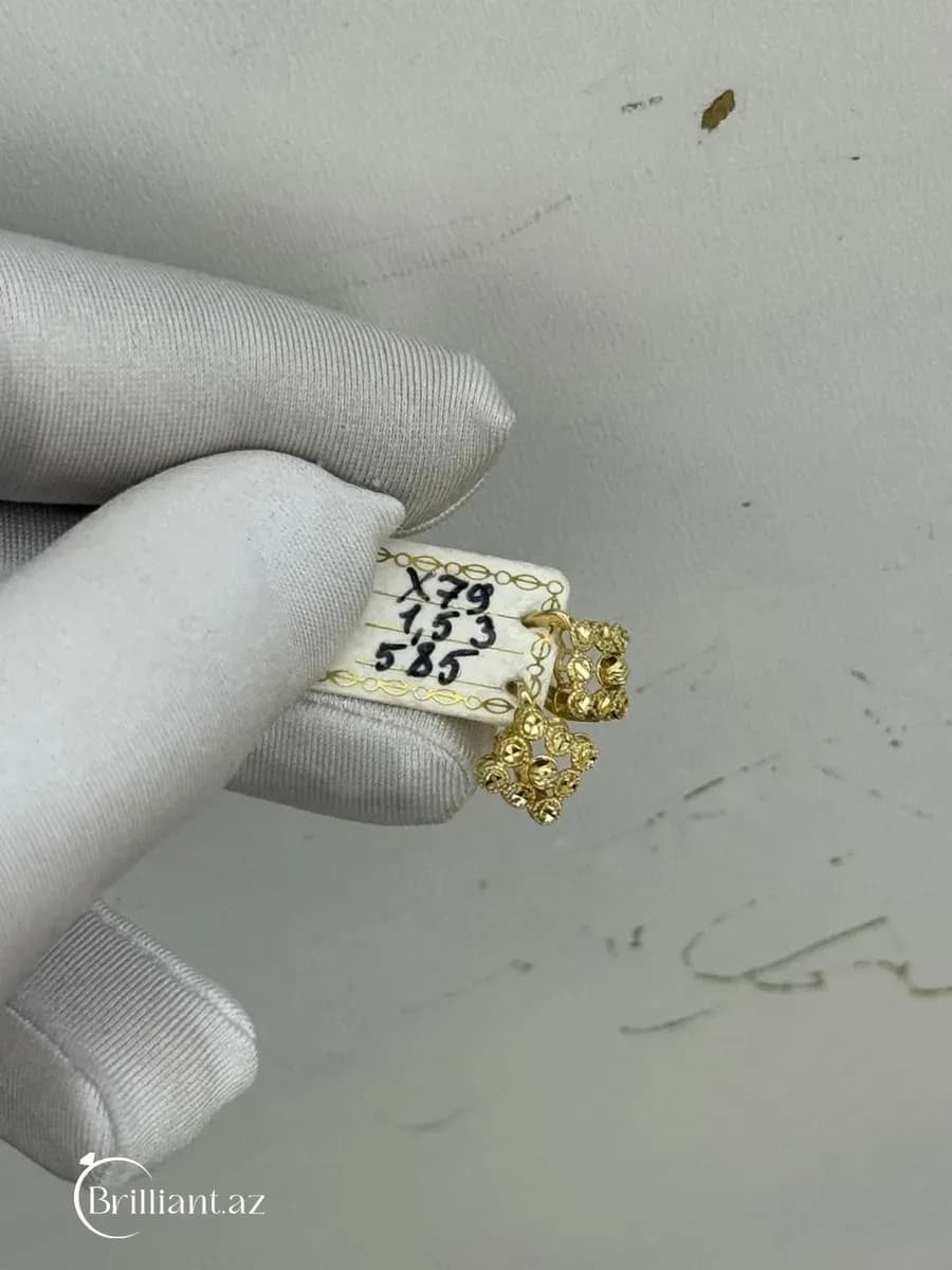 Gold earrings