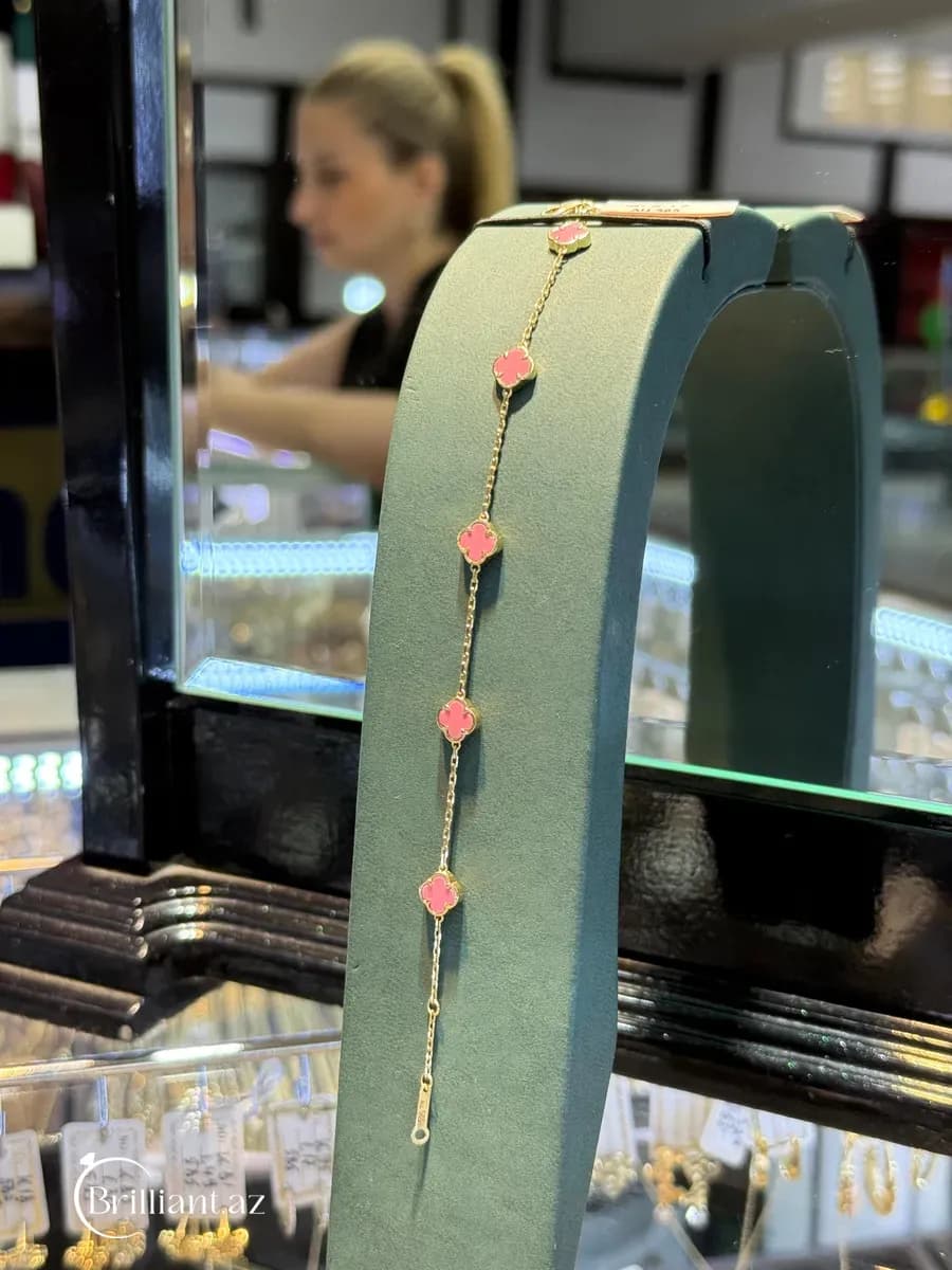 Van Cleef pink