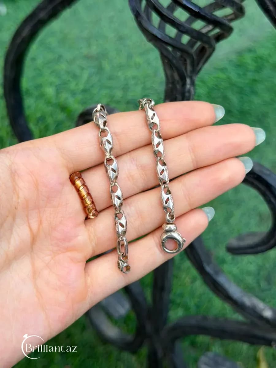 Men's silver bracelet model